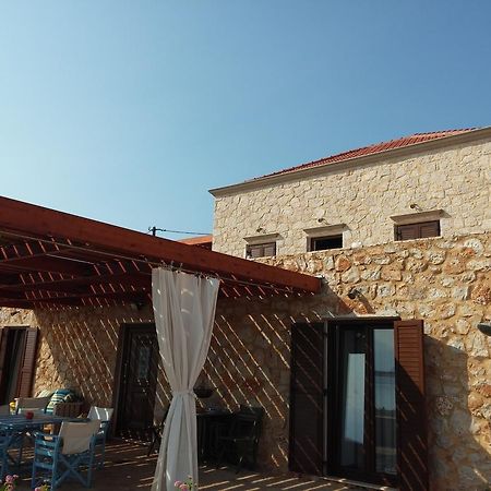 Villa Romanza Beach Villa Халки Экстерьер фото