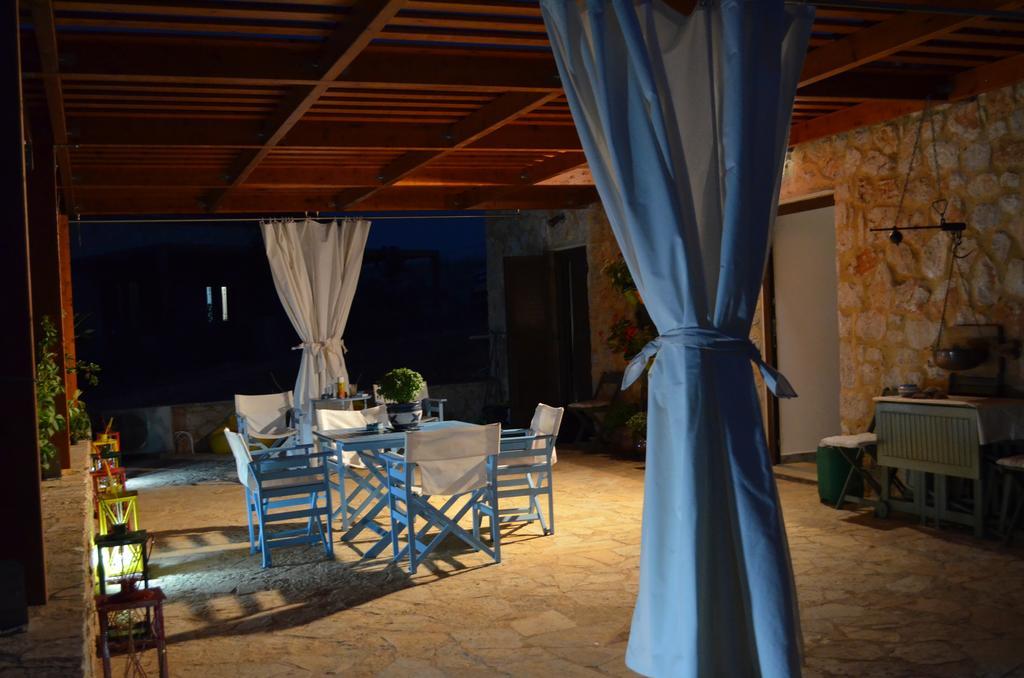 Villa Romanza Beach Villa Халки Номер фото